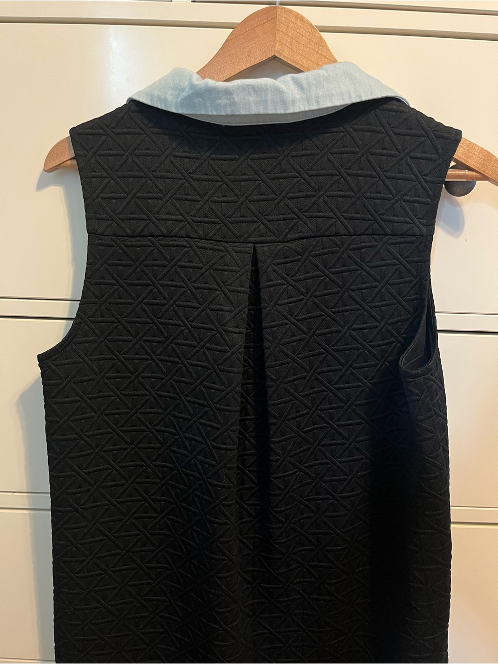 SSYS Sleeveless Quilted Dress with Collar - Picture 5 of 5